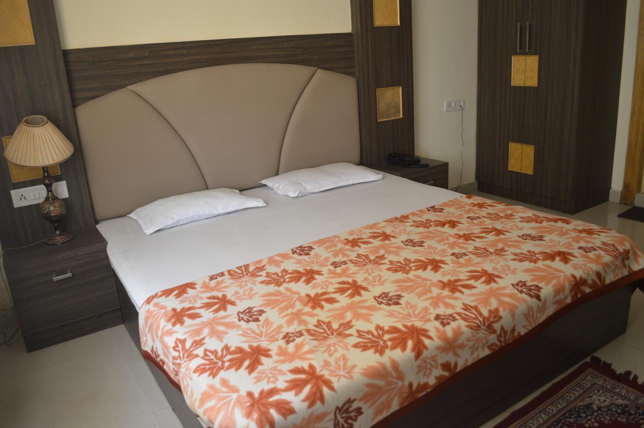 Hotel City Palace Brahmapur Dış mekan fotoğraf
